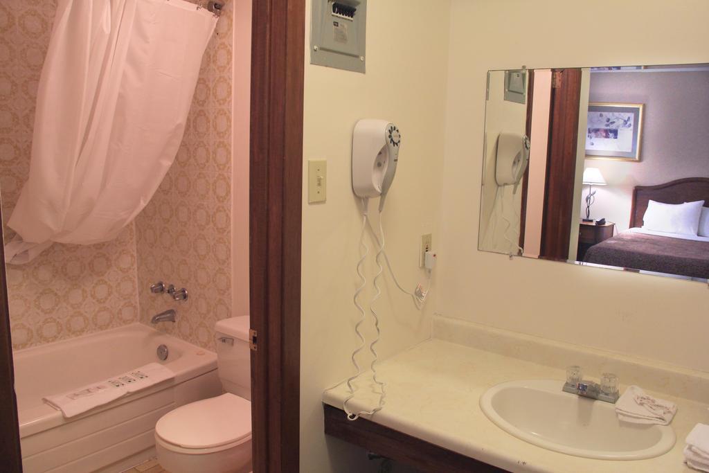 Joys Inn Ниагарски водопад Стая снимка